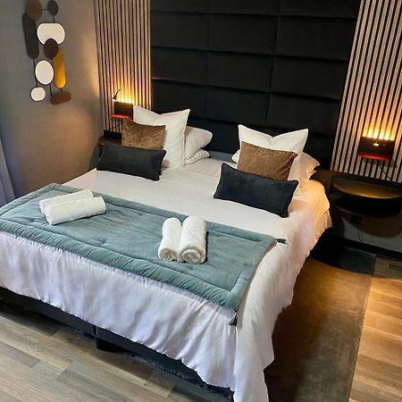 Domaine Valenquercy Bed & Breakfast Cazillac Bagian luar foto